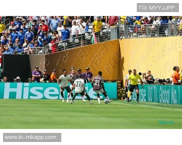 米兰客场挑战帕尔马阵容揭晓魔笛领衔莱奥恩昆库搭档库特罗内对战旧主