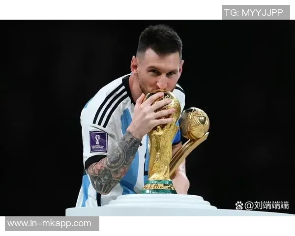 阿尔巴称赞亚马尔表现出色但强调梅西的无可比拟性 阿尔巴称赞亚马尔表现出色但强调梅西的无可比拟性