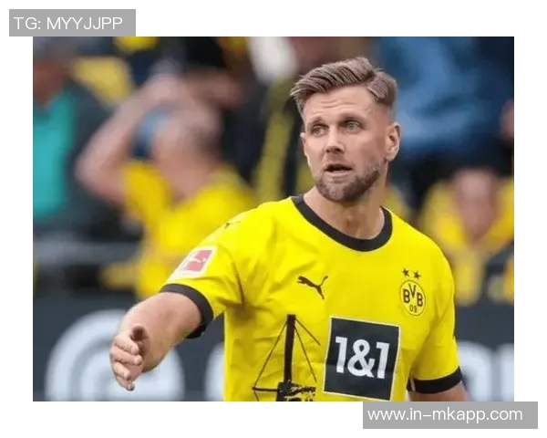 西汉姆瞄准罗马前锋多夫比克计划替代转会米兰的菲尔克鲁格